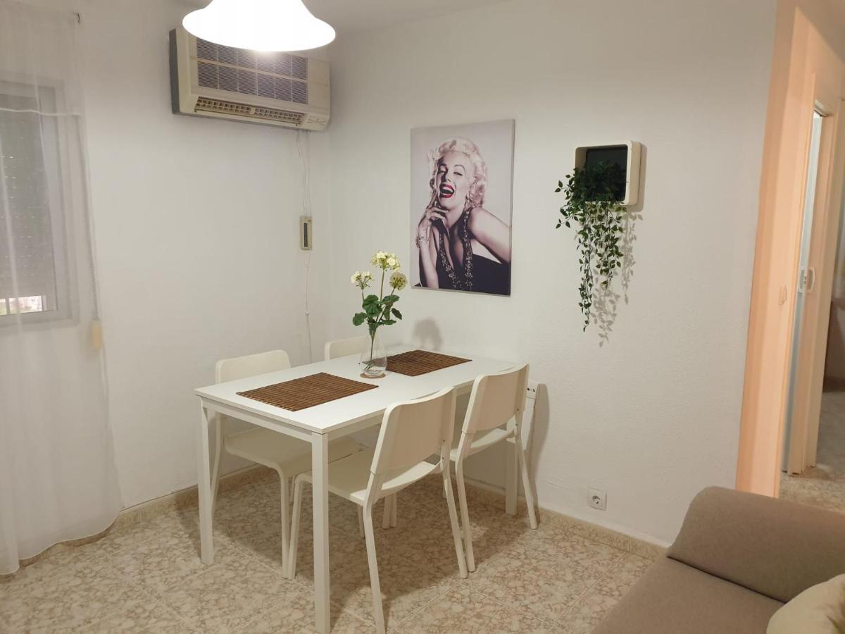 Ground Floor Proximo A La Macarena Apartman Sevilla Kültér fotó